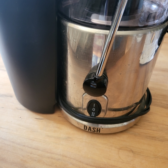 NASH JUICER/EXTRACTOR - Picture 6 of 6